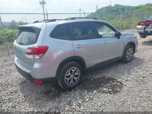 2019 SUBARU FORESTER JF2SKAEC2KH525305 Photo 3