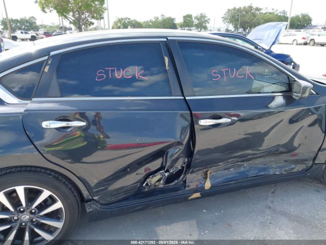 1N4AL3AP6HC221871 Nissan Altima 2.5 Sv