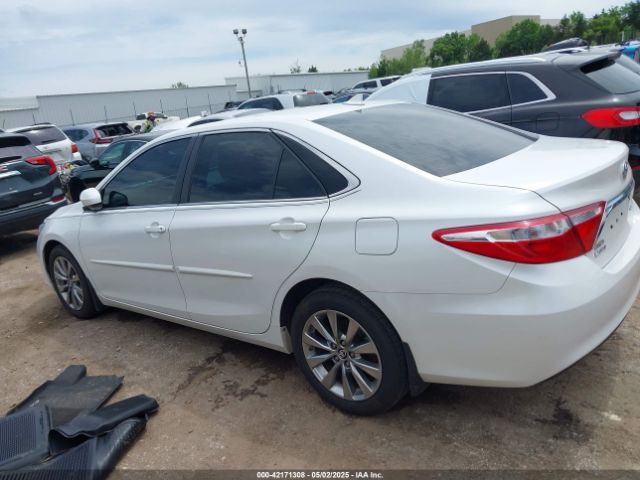 4T1BF1FK1HU748410 Toyota CAMRY XLE