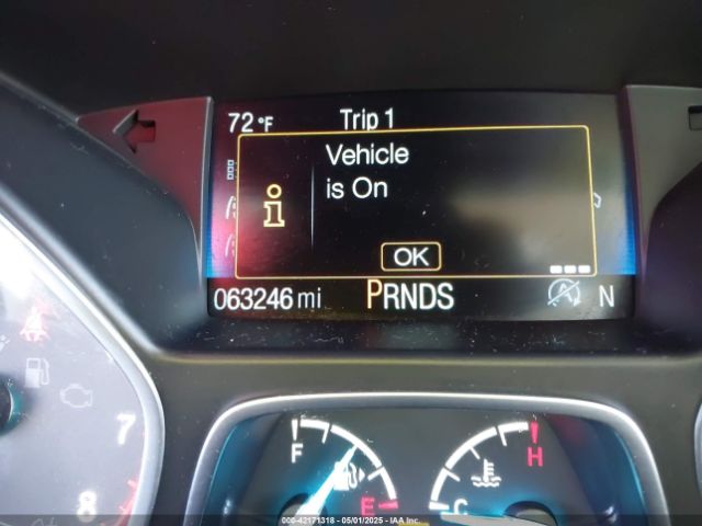 1FMCU9J90KUB69249 Ford Escape Titanium