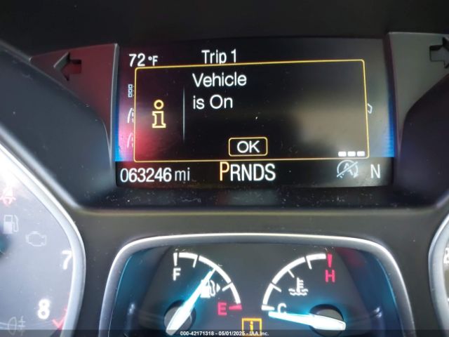 1FMCU9J90KUB69249 Ford Escape Titanium