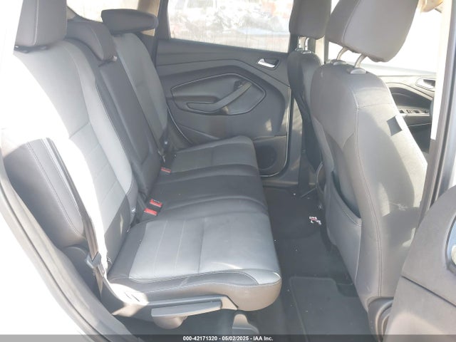 1FMCU0G76GUA61050 Ford ESCAPE SE