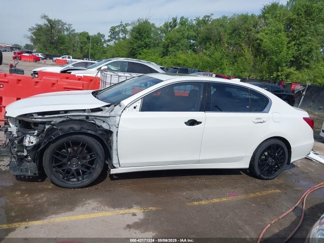 JH4KC1F51EC007682 Acura RLX