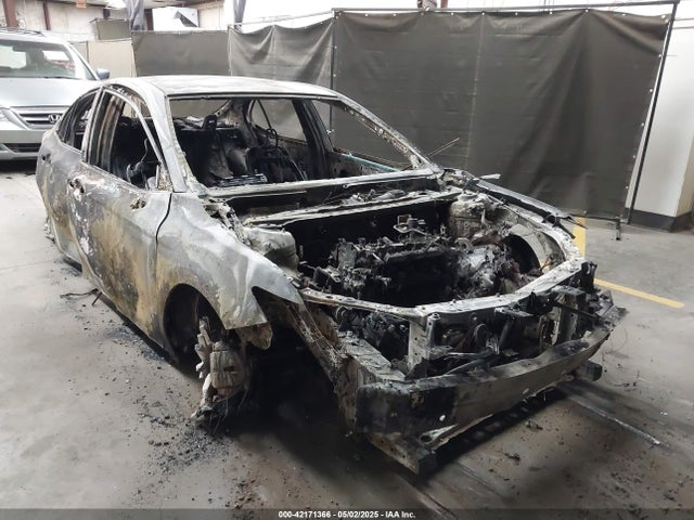 4T1B11HKXKU782476 Toyota a25a-fks