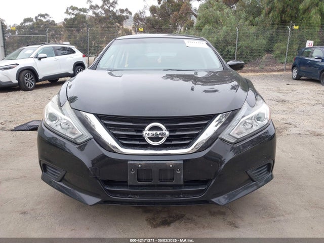1N4AL3AP7JC473215 Nissan Altima 2.5 S
