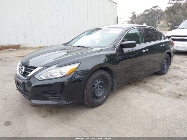 1N4AL3AP7JC473215 Nissan Altima 2.5 S