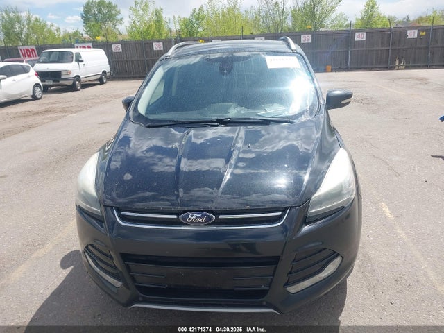 1FMCU9JX2EUB66579 Ford Escape Titanium