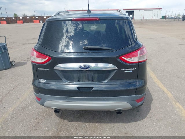 1FMCU9JX2EUB66579 Ford Escape Titanium