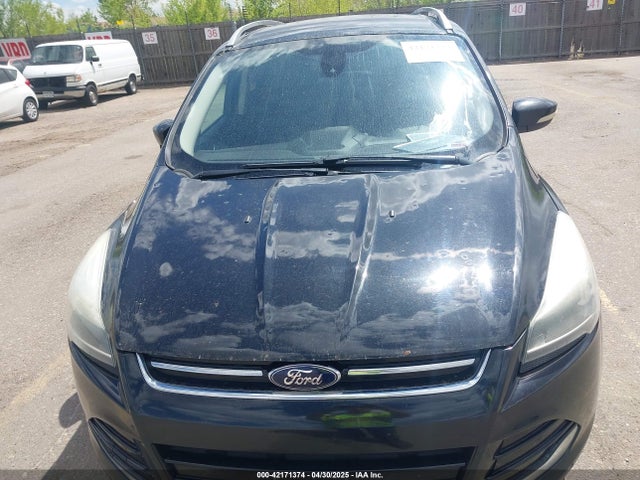 1FMCU9JX2EUB66579 Ford Escape Titanium