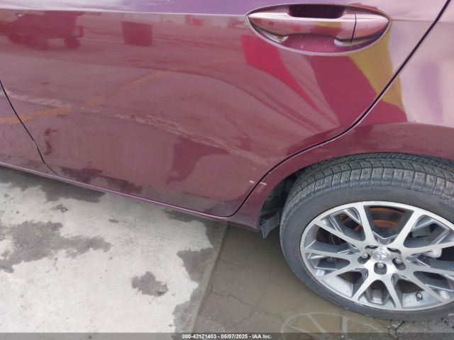 5YFBURHE7HP577479 Toyota Corolla Se Special Edition