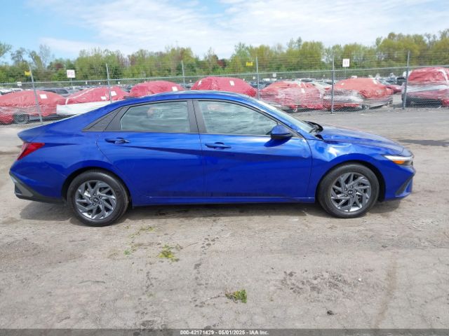KMHLM4DG1RU667757 Hyundai ELANTRA SEL