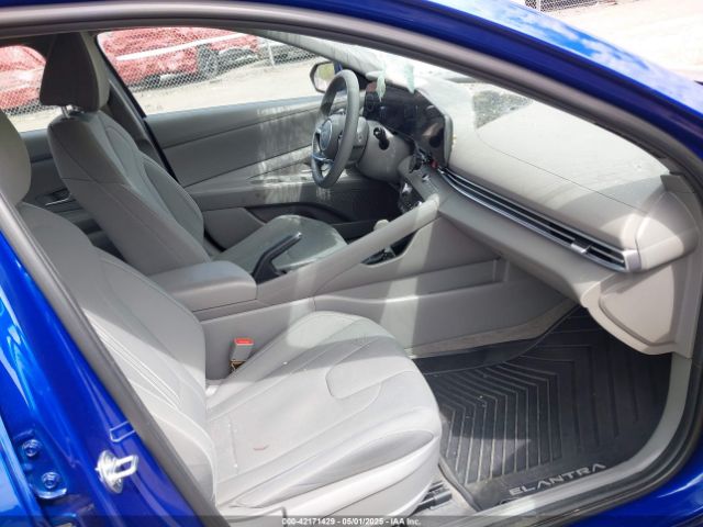 KMHLM4DG1RU667757 Hyundai ELANTRA SEL