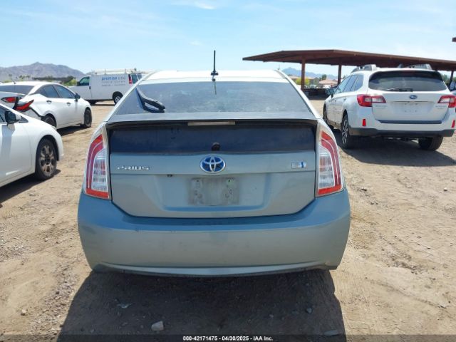 JTDKN3DUXE1765906 Toyota Prius Four
