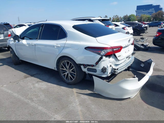 4T1F11AK0PU754916 Toyota CAMRY XLE