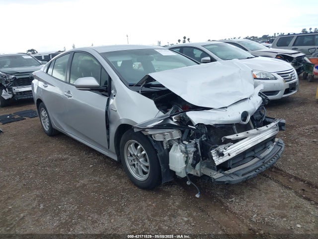 JTDKBRFU5G3012378 Toyota Prius Two
