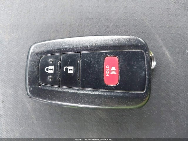 JTDKBRFU5G3012378 Toyota Prius Two