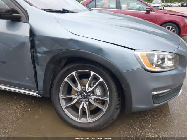 2018 VOLVO V60 CROSS COUNTRY YV440MWK2J2056350 Photo 5