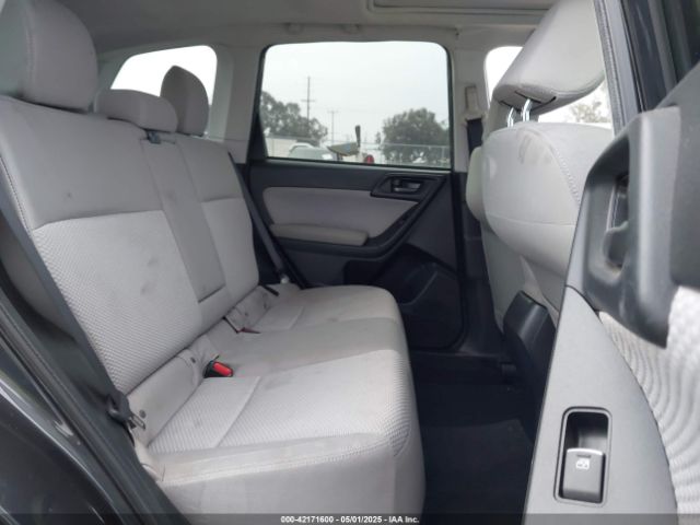 JF2SJAGC7HH419599 Subaru Forester 2.5i Premium