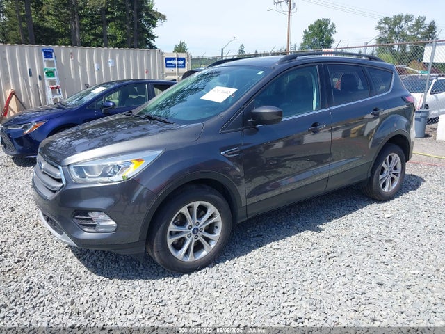 1FMCU9G99HUE48621 Ford ESCAPE SE