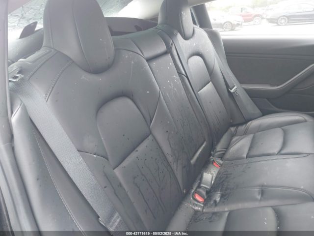 5YJ3E1EB3KF208599 Tesla MODEL 3