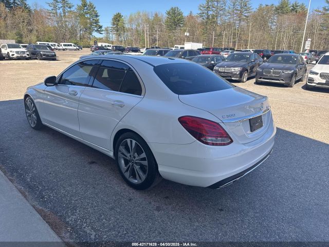 55SWF4JB5HU220634 Mercedes-Benz C 300