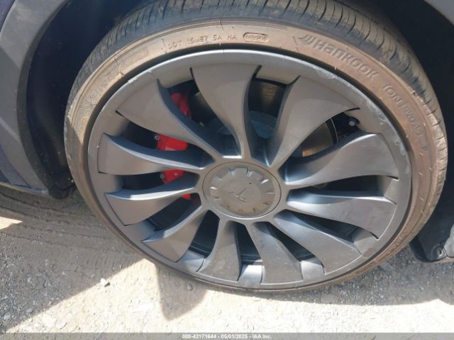 7SAYGDEF8RA269459 Tesla Model Y Performance Dual Motor All-wheel Drive