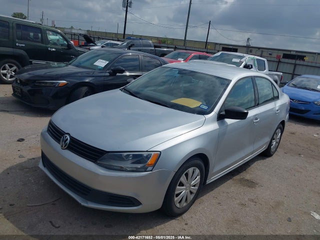 3VW2K7AJXEM291076 Volkswagen Jetta 2.0l S