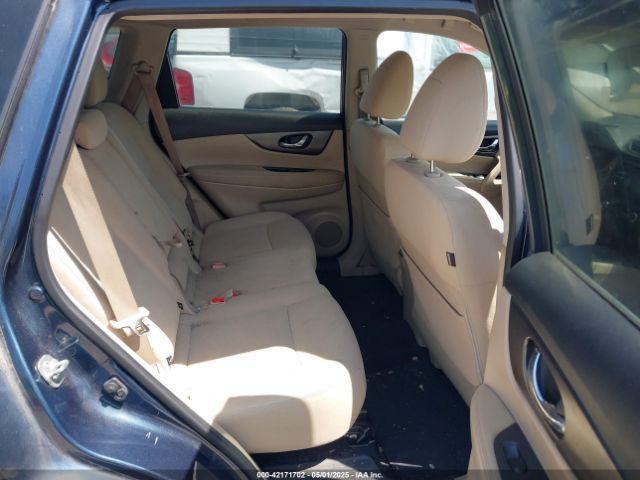 KNMAT2MV2GP692275 Nissan ROGUE SV