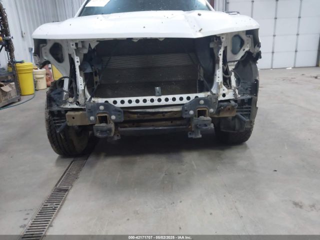 1GCUYDED4KZ335712 Chevrolet Silverado 1500 Lt