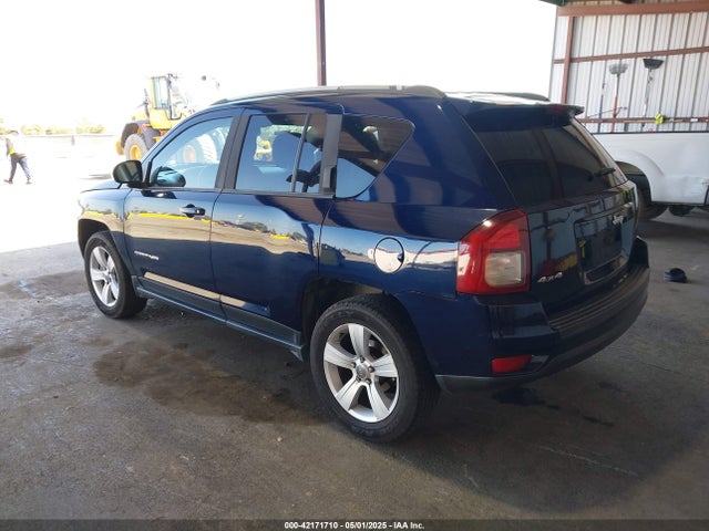 1C4NJDBB3FD411712 Jeep Compass Sport