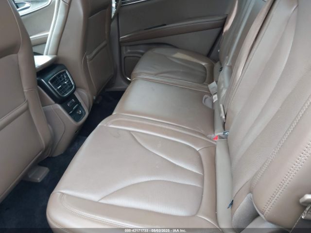 2LMTJ6LP0GBL53367 Lincoln Mkx Reserve