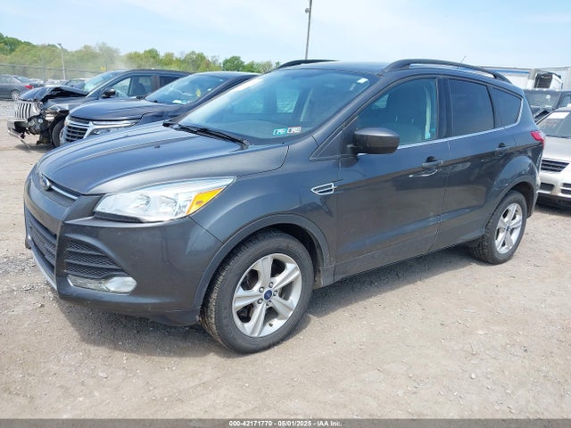 1FMCU9GX8GUB42944 Ford ESCAPE SE