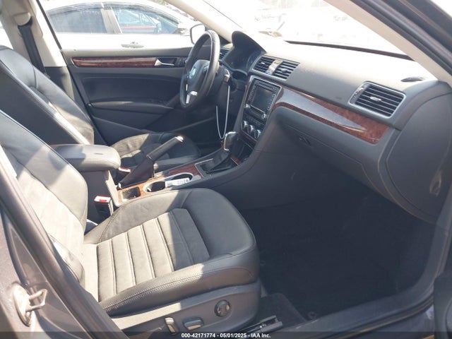 Aukcja sprzedaży 2013 Volkswagen Passat 3.6l V6 Sel Premium, vin: 1VWCM7A36DC110944, numer aukcji: 42171774