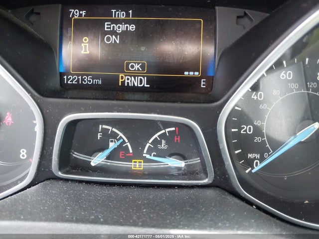 1FADP3F21FL296327 Ford FOCUS SE