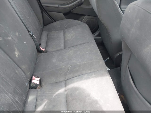 1FADP3F21FL296327 Ford FOCUS SE