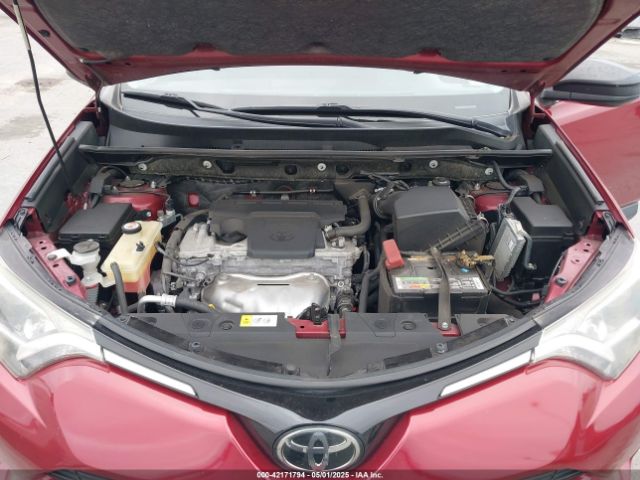 JTMZFREV2JD118088 Toyota RAV4 LE