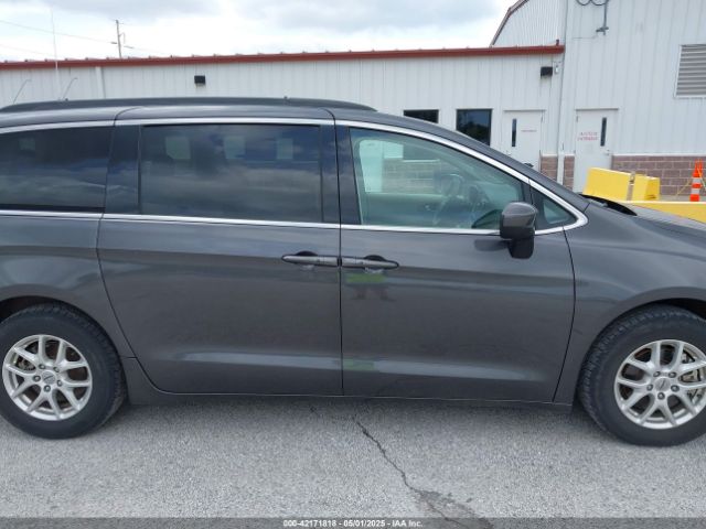 2C4RC1DG2MR542658 Chrysler Voyager Lxi