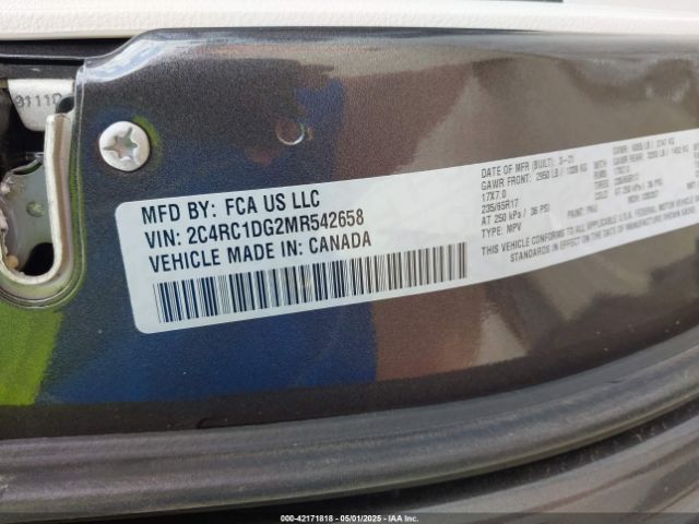 2C4RC1DG2MR542658 Chrysler Voyager Lxi