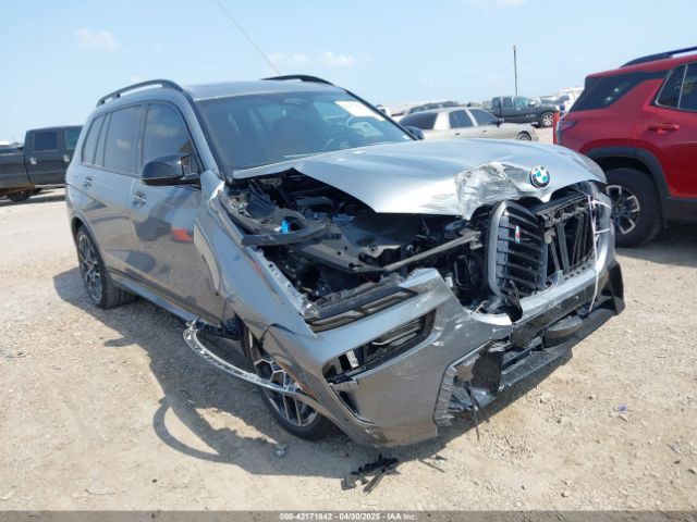 2025 BMW X7 5UX33EM06S9Y33892