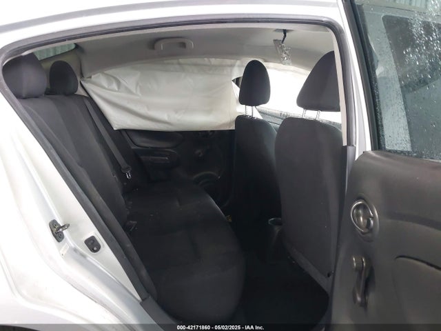 Nissan Versa 2019 3N1CN7AP3KL812324 Image 8