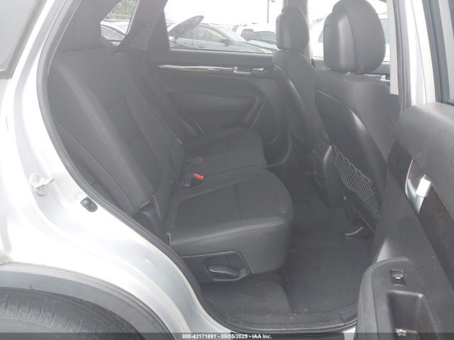5XYKT3A64FG572728 KIA SORENTO LX