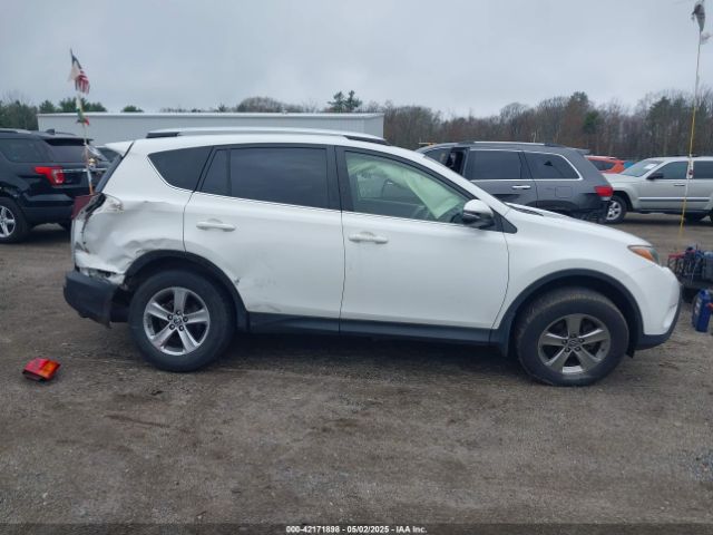 JTMRFREV4FJ015019 Toyota Rav4 Xle