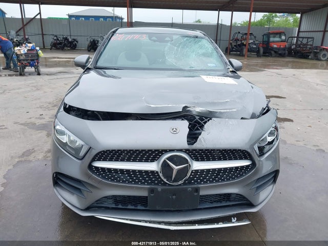 Mercedes-Benz m260 2019 WDD3G4EB5KW018588 Image 12