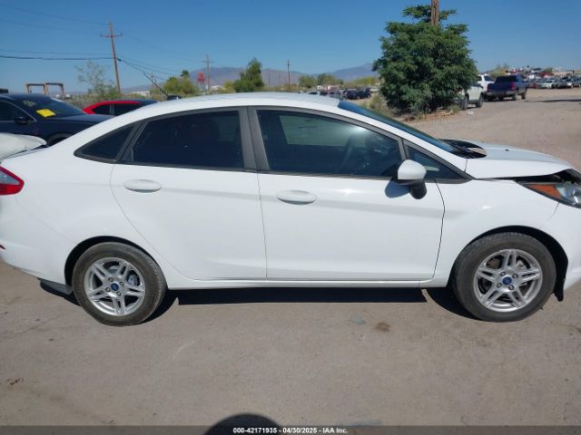 3FADP4BJ6KM101771 Ford FIESTA SE