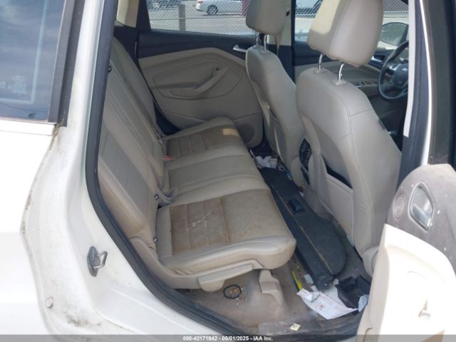 1FADP5BU1FL111048 Ford C-max Hybrid Sel