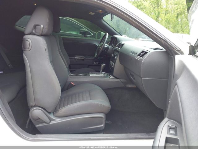 2013 DODGE CHALLENGER 2C3CDYAG9DH581452 Photo 4