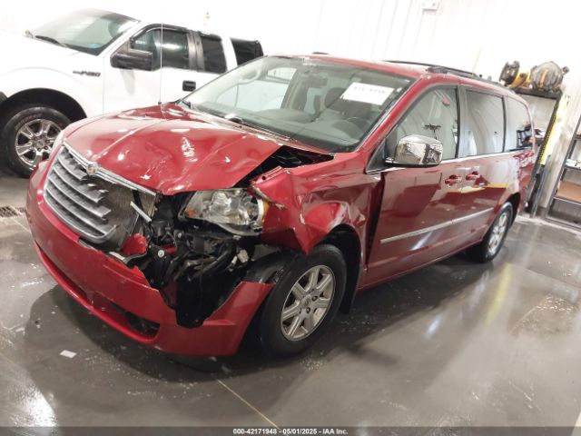 2010 CHRYSLER TOWN & COUNTRY 2A4RR8DX7AR480395 Photo 1