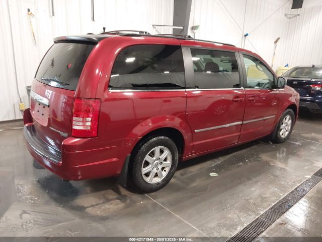 2010 CHRYSLER TOWN & COUNTRY 2A4RR8DX7AR480395 Photo 3