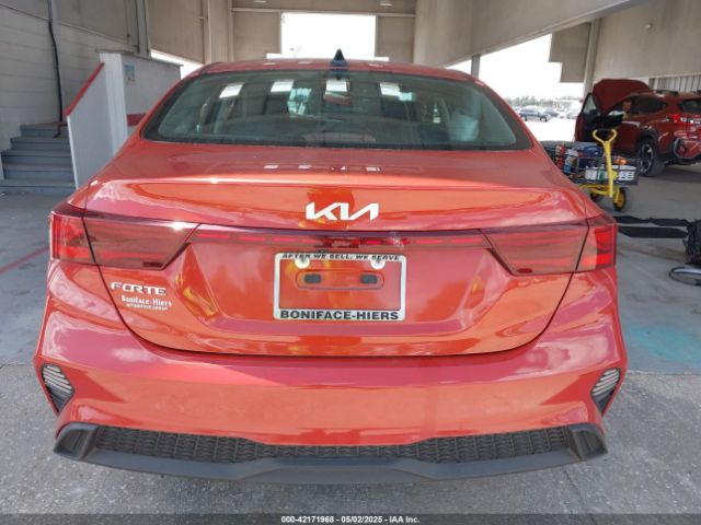3KPF24ADXNE419260 KIA Forte Lxs