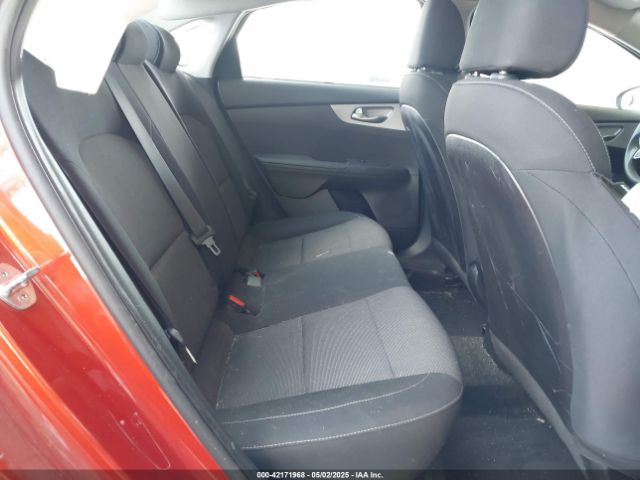 3KPF24ADXNE419260 KIA Forte Lxs